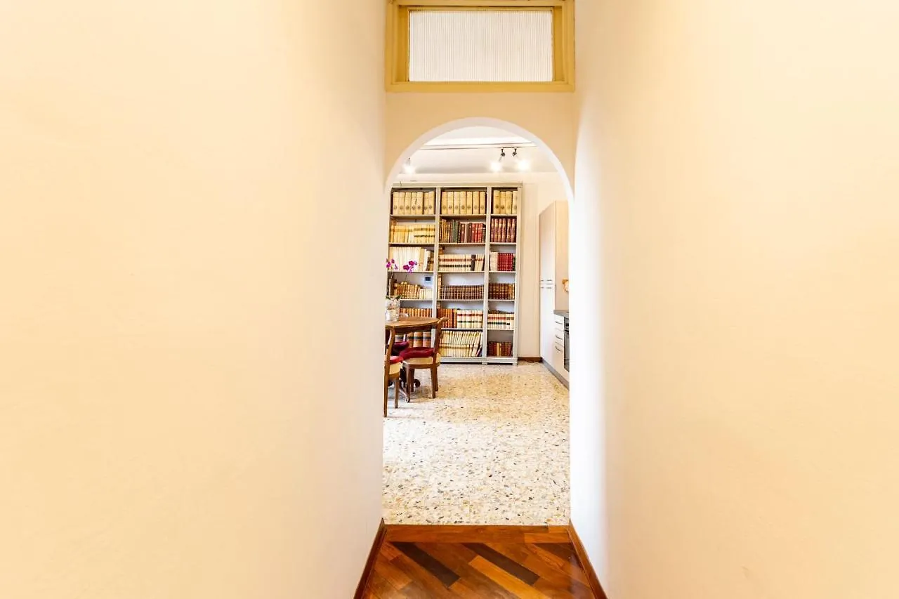 Vista Florence Noble Home 0*,  Italia