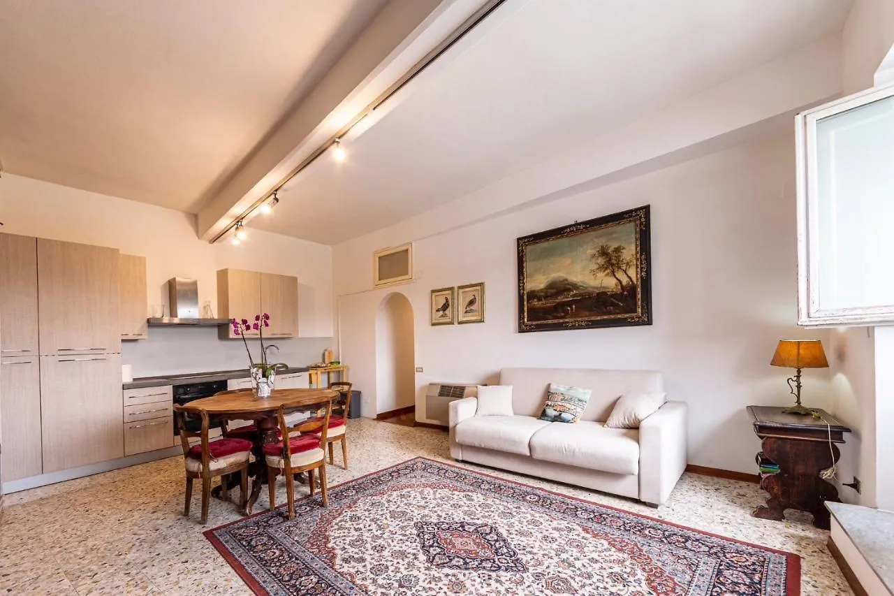 Vista Florence Noble Home 0*,  Italia